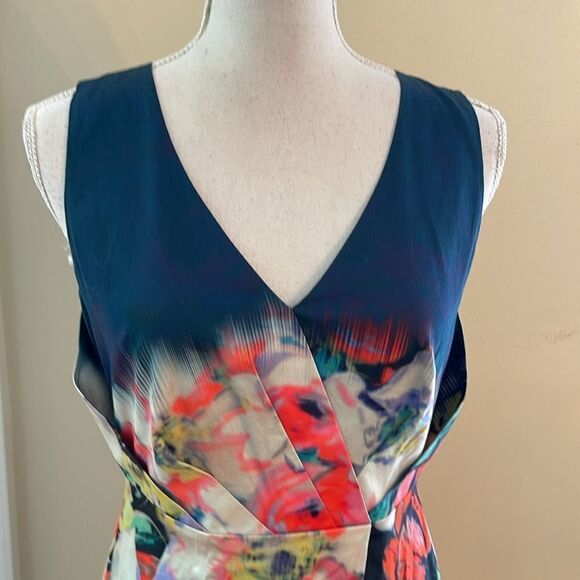 Elie Tahari Sleeveless Dress - Picture 2 of 9